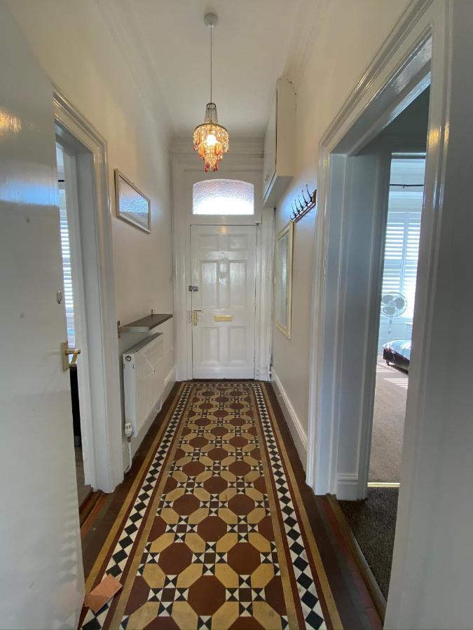 York City Center Apartments With Free Private Parking 외부 사진