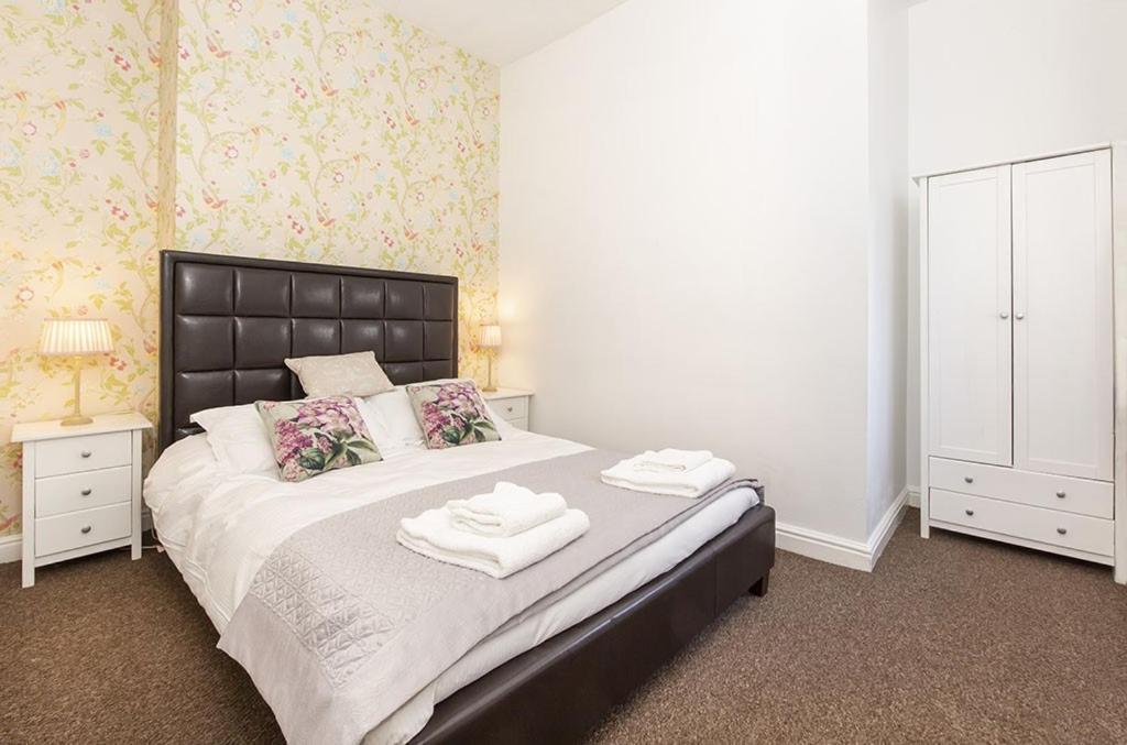 York City Center Apartments With Free Private Parking 외부 사진