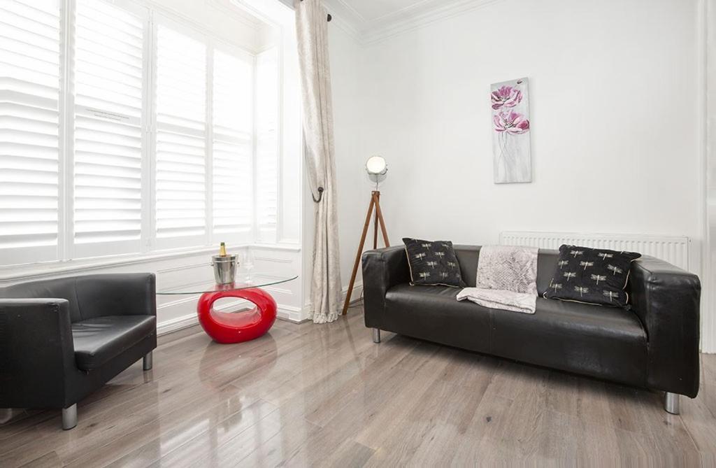 York City Center Apartments With Free Private Parking 외부 사진